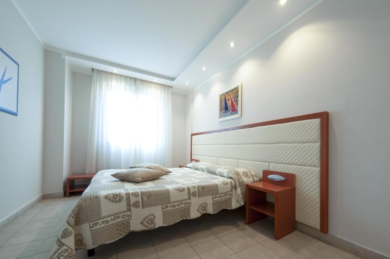 טירניה Beverly Park Residence מראה חיצוני תמונה