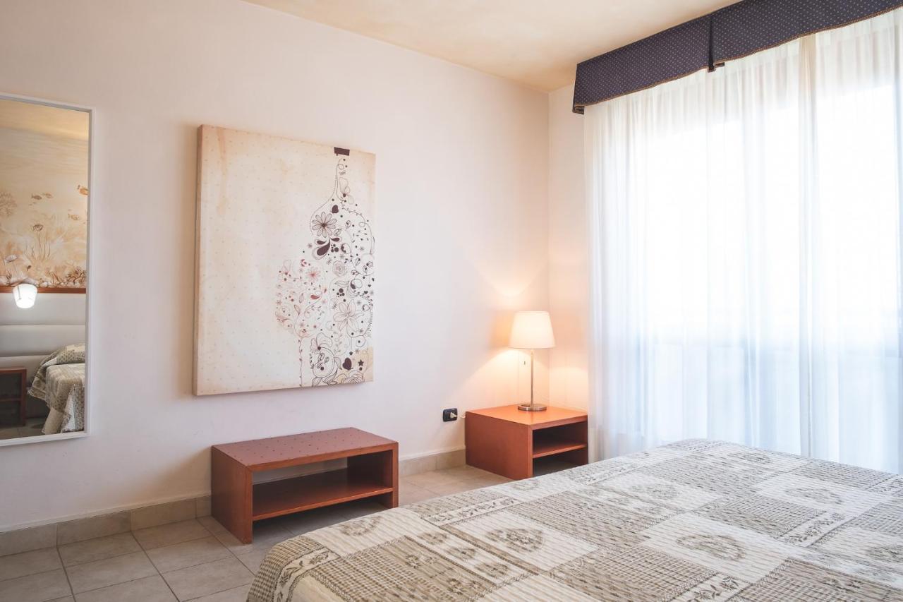 טירניה Beverly Park Residence מראה חיצוני תמונה